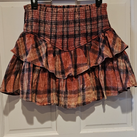 Oli & Hali Dresses & Skirts - 147 Oli & Hali Checkered A-Line Skirt - Red and Black